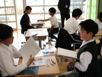 6社 (11)